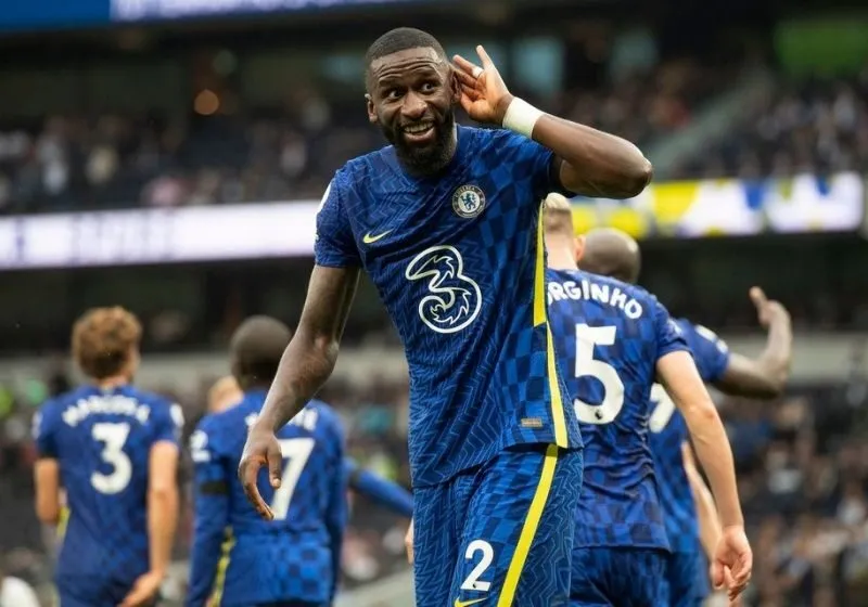 Antonio Rudiger chấn thương