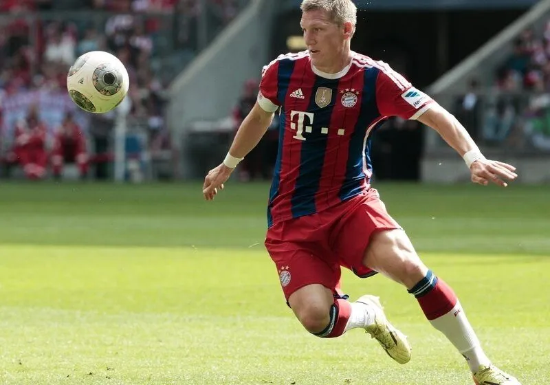 huyền thoại Bastian Schweinsteiger