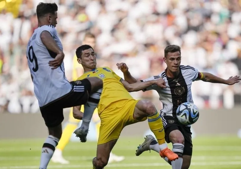 Lịch sử Đức đá giao hữu Ukraine