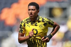 HLV Dortmund cảnh báo Jobe Bellingham