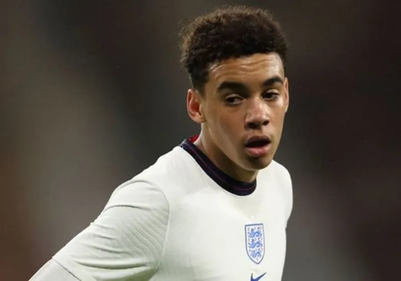 Jamal Musiala tuổi