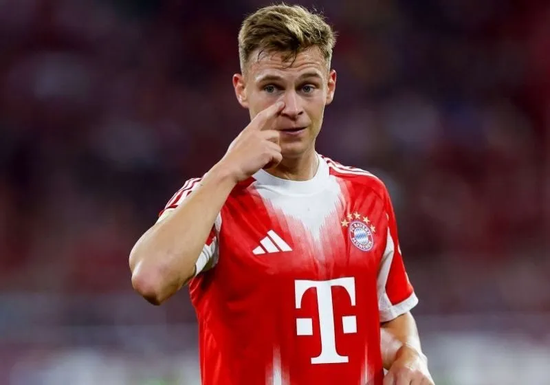 joshua kimmich đá vị trí nào