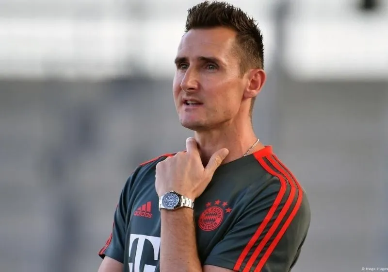 Miroslav klose đội huấn luyện