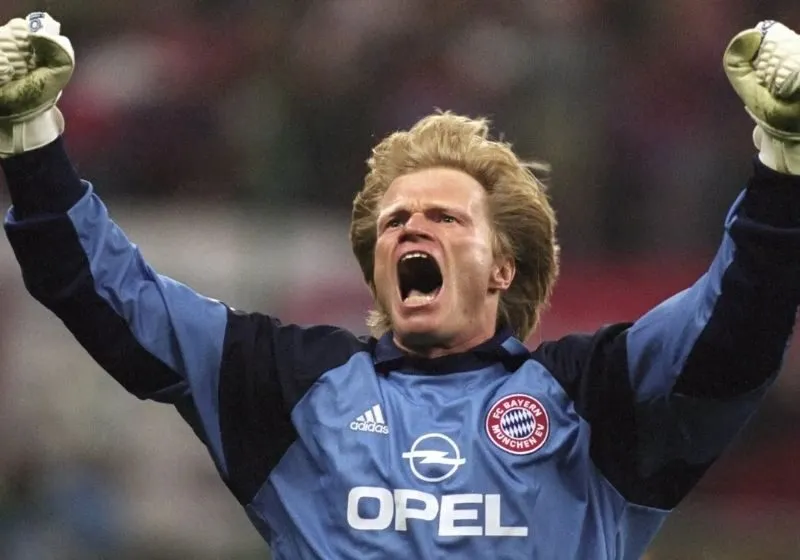 Oliver Kahn giải nghệ