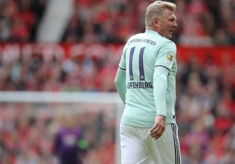 cựu cầu thủ Stefan Effenberg