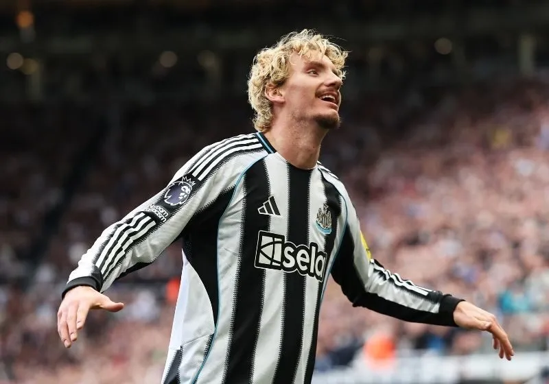 cầu thủ Nick Woltemade